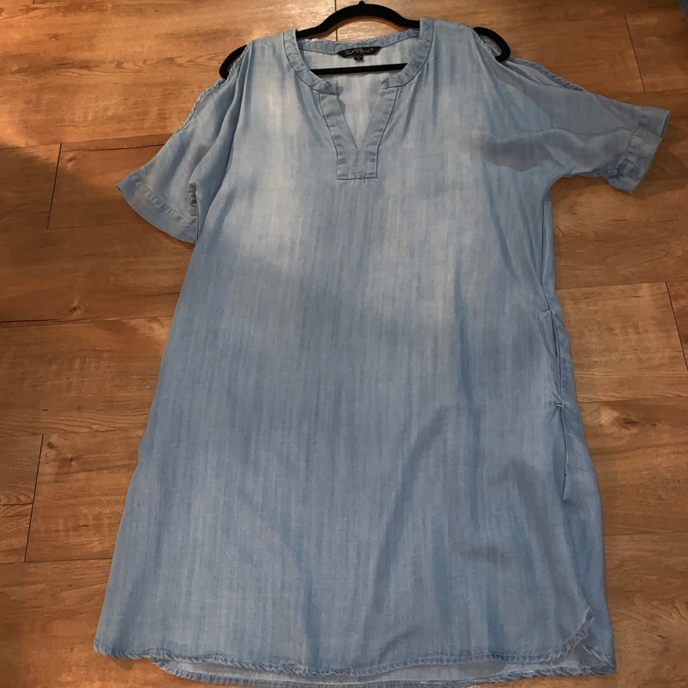 Velvet Heart Light Jean Dress